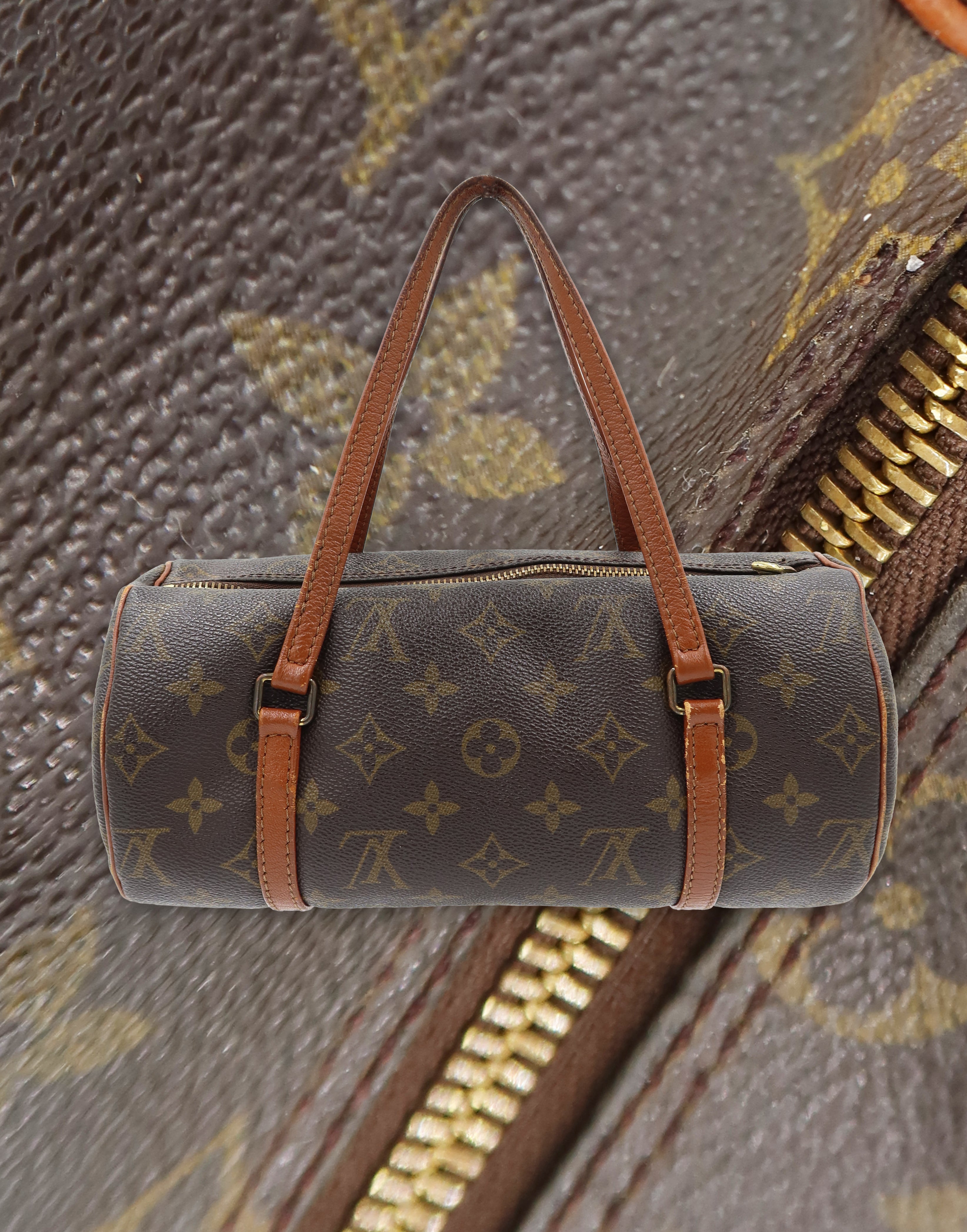 Louis Vuitton Papillon 26