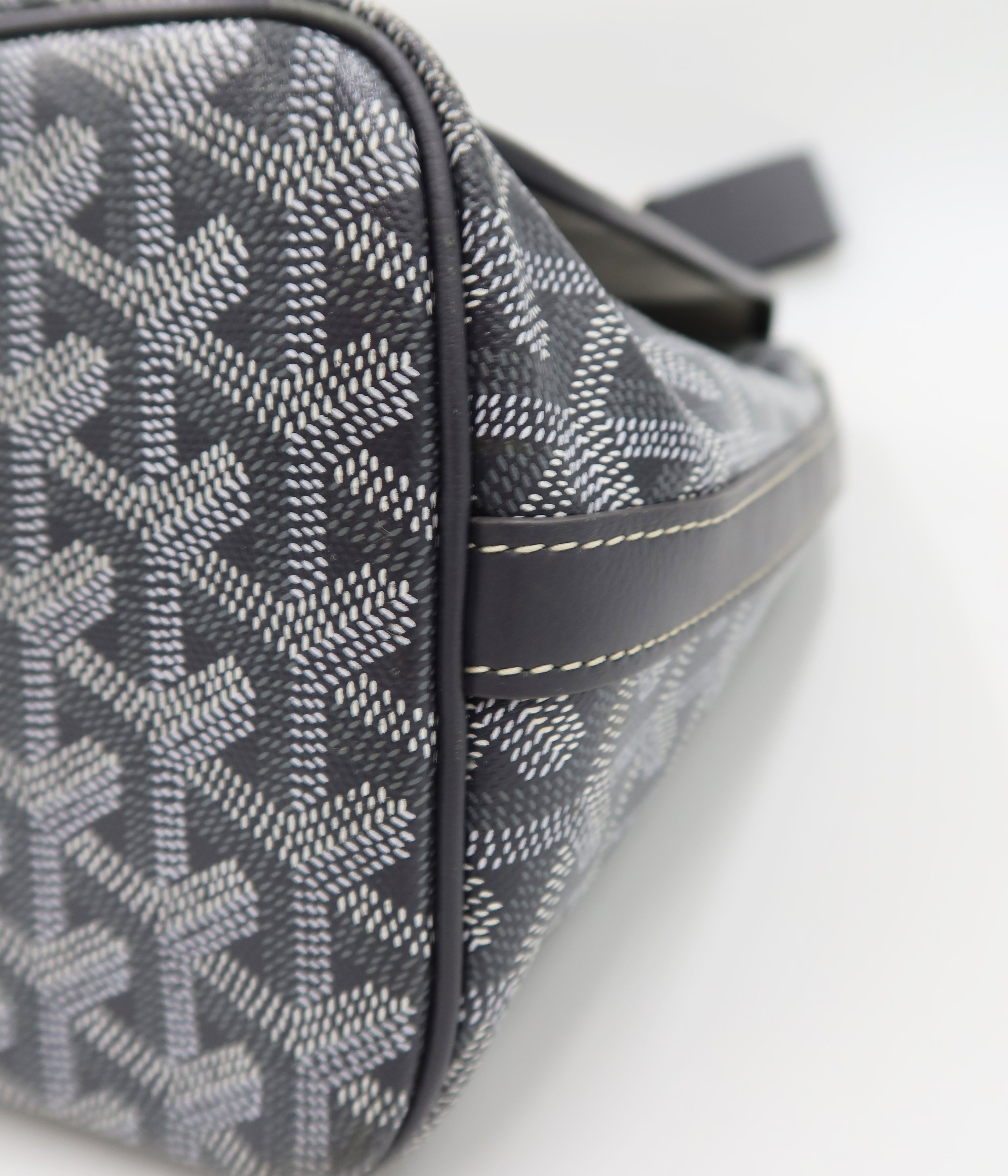 Goyard shoulder bag