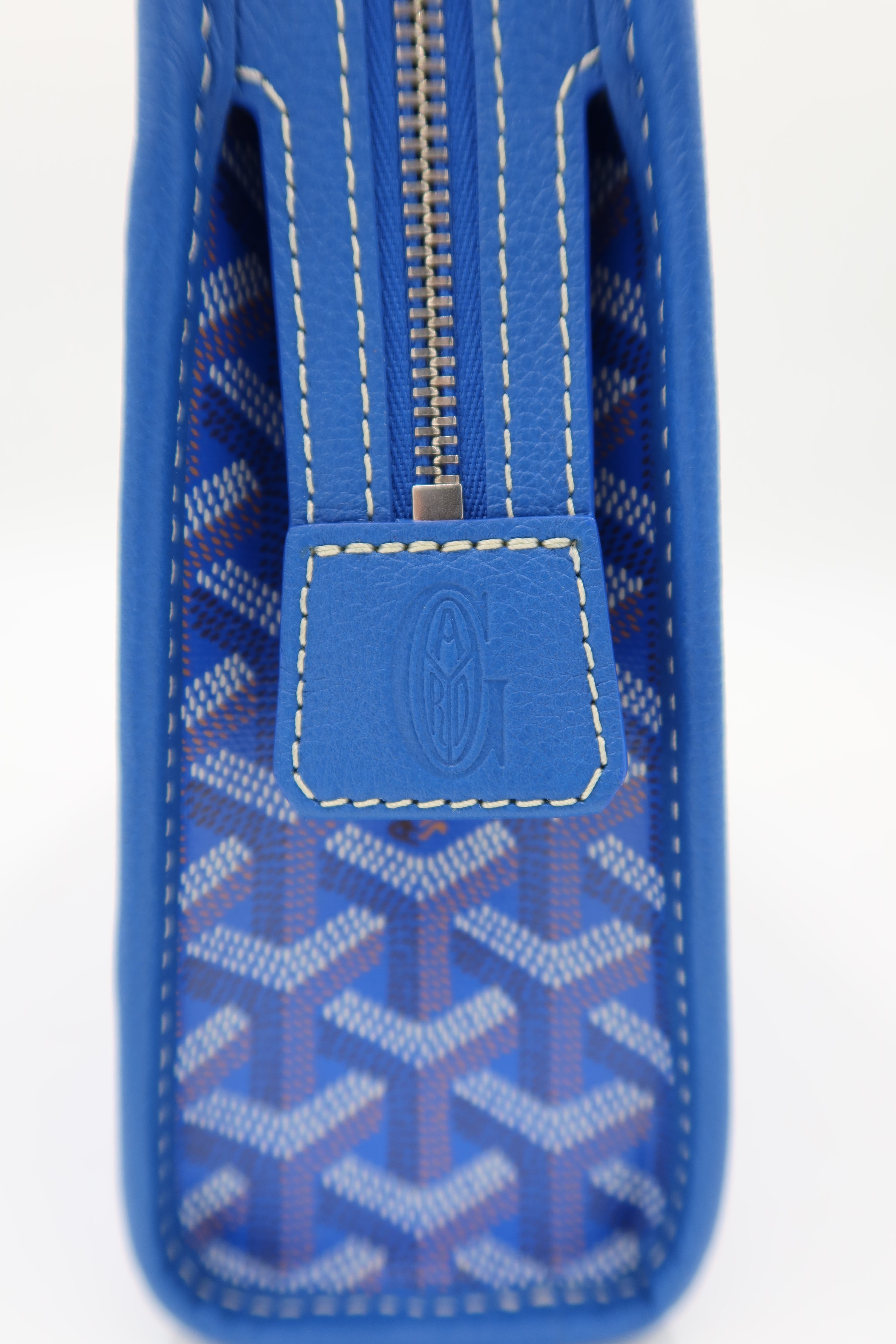 Goyard Jouvence MM toiletry bag