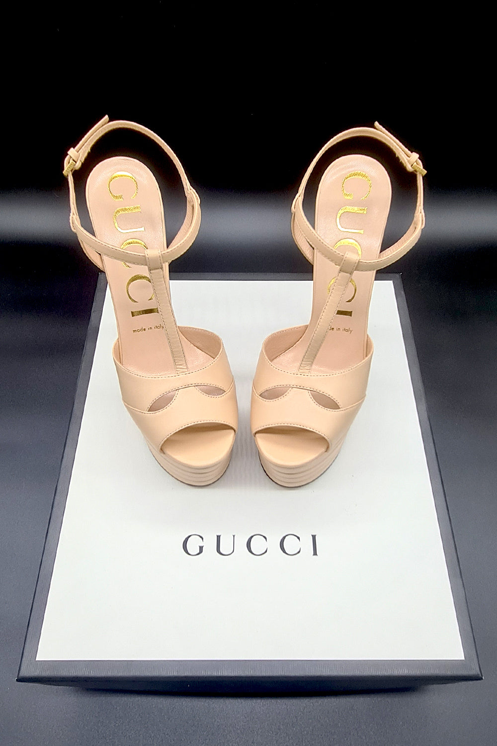 Gucci // Gold Knotted Platform Heel – VSP Consignment