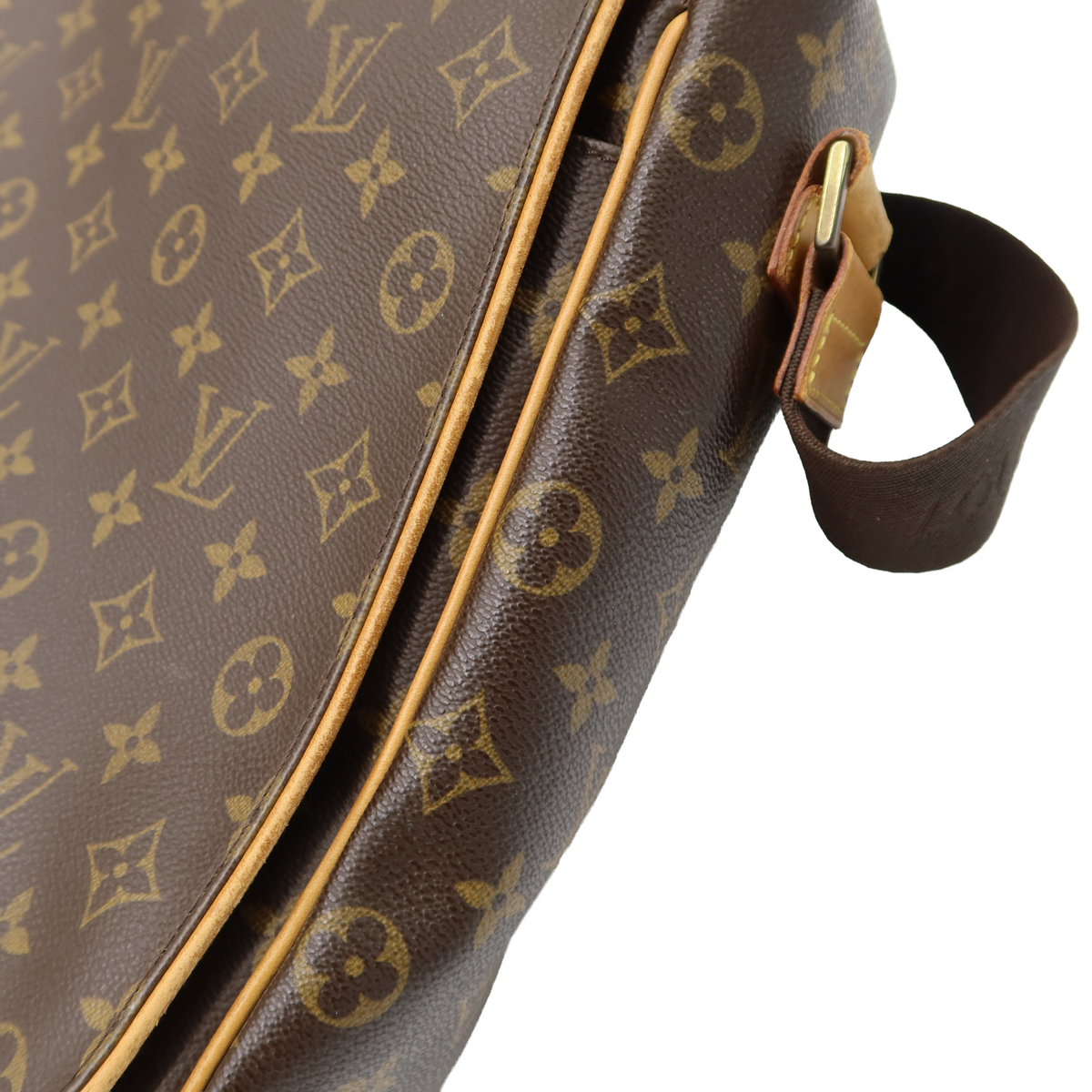 LOUIS VUITTON Abbesses Monogram Messenger Bag 2003