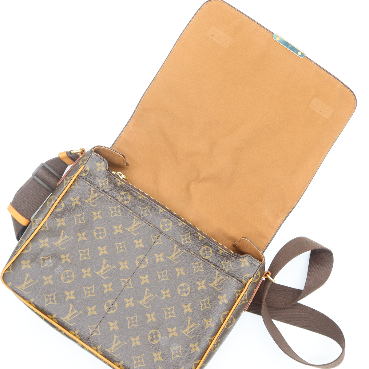 Louis Vuitton Valmy MM Messenger Bag