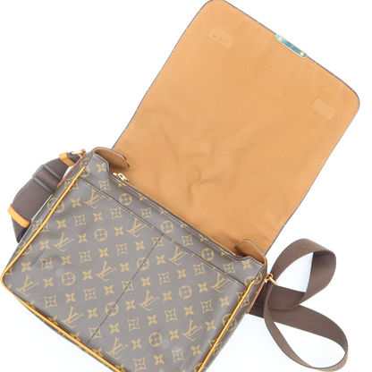 Louis Vuitton Valmy MM Messenger Bag